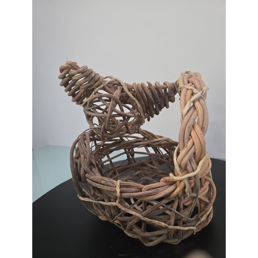 Vintage Wicker Cat Head Basket Primitive Twig Farmhouse Decor